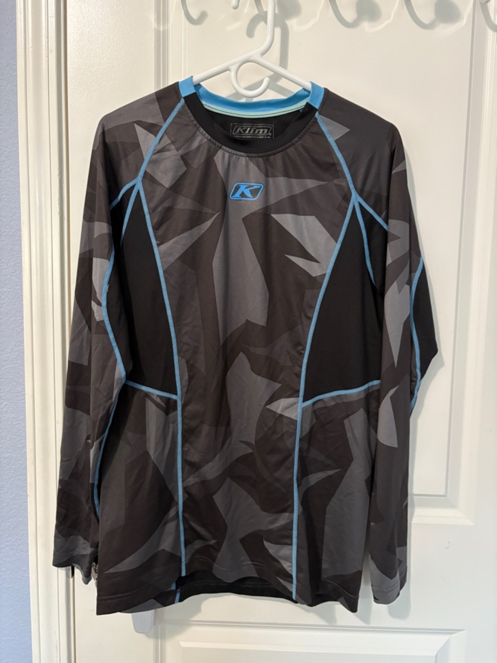 KLIM Aggressor Cool -1.0 Long Sleeve Base Layer Shirt Size Medium